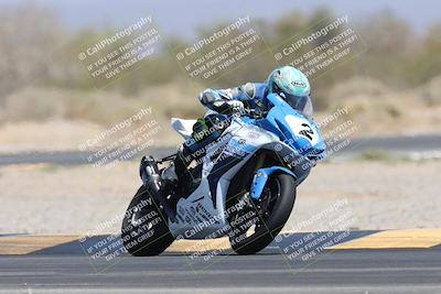media/Apr-19-2025-CVMA (Sat) [[586b59ad56]]/Race 4-Formula Middleweight/